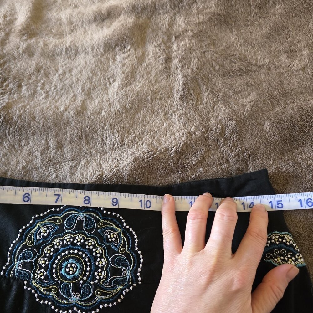 HEART SOUL Embroidered Cotton Wrap Skirt - Boho Medallion Festival Chic 3/S - Picture 8 of 12